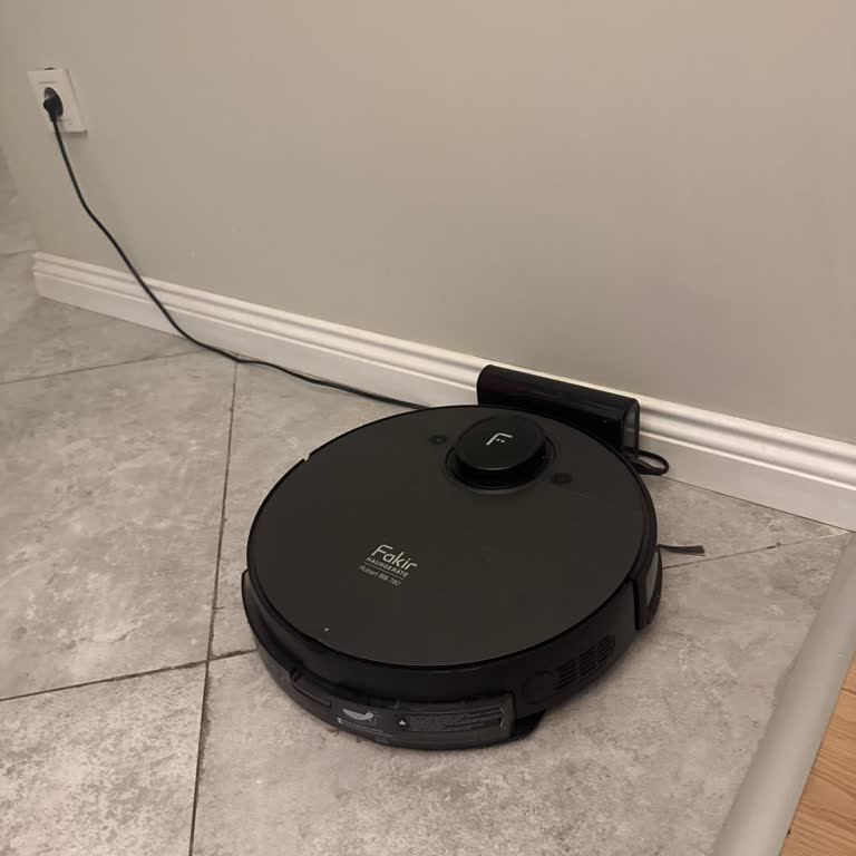 Yeni Aldığım Robot Süpürge Sürekli Kapanıyor, Mağduriyetimin Giderilmesini İstiyorum