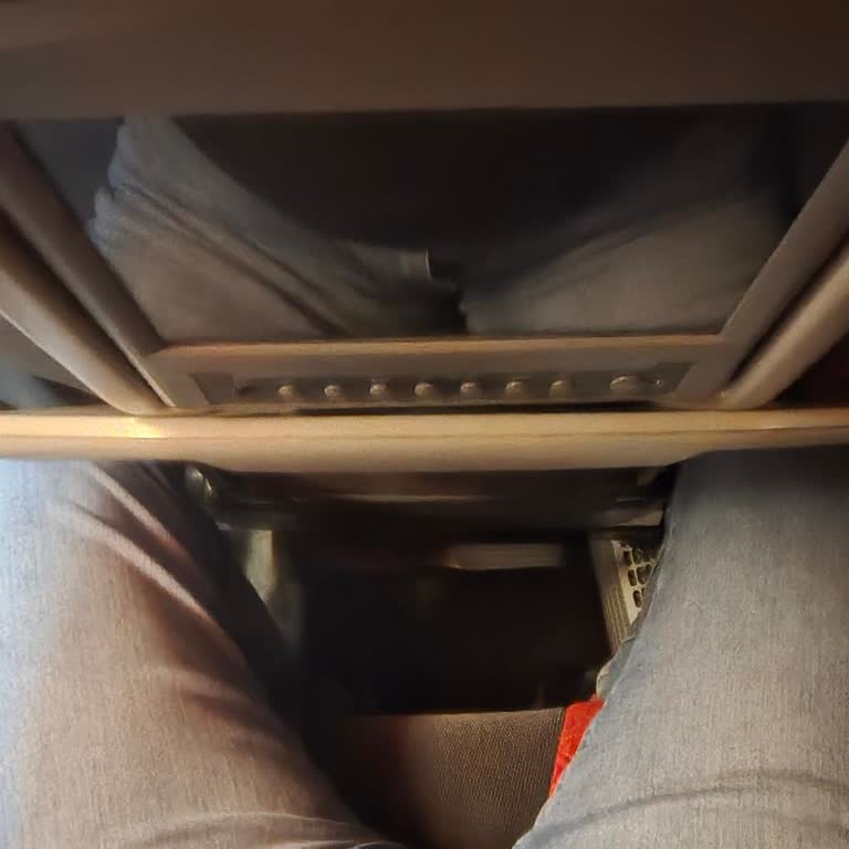 Topçam Turizm'de Ekstra Koltuklar Nedeniyle Rahatsız Yolculuk