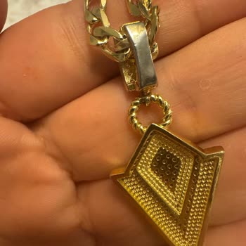 Çelik Vip Takı (imzaofficiall)  Kolye Ucu Hemen Karardı