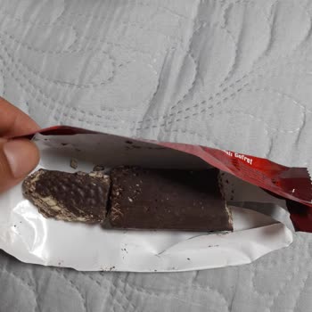 Aldığım Torku Gofretlerin Tamamı Bayat Ve Hasarlı Çıktı, İade Talep Ediyorum
