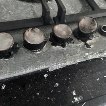 Garanti Süresi Bitmeden Patlayan Ocak İçin Ücretsiz Değişim Talebi