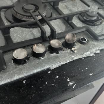 Garanti Süresi Bitmeden Patlayan Ocak İçin Ücretsiz Değişim Talebi