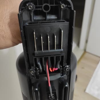 Philips Süpürgenin Plastik Parçasının Kırılması