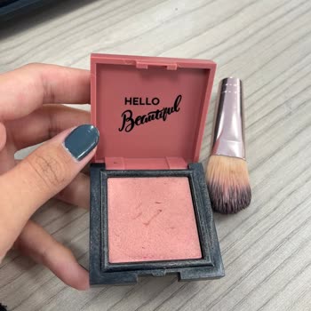 Pastel Cream Blush Ürününün Düşük Pigmentasyonu Ve Esmer Tenlere Uygun Olmaması