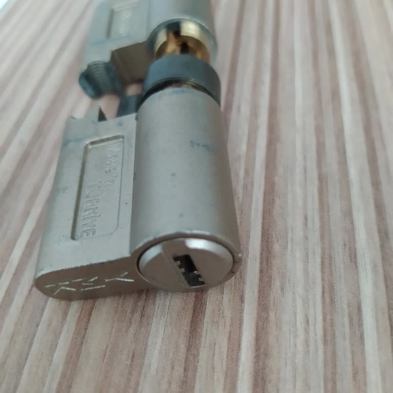 Kısa Sürede Arızalanan Kapı Kilidi Ve İlgisiz Müşteri Hizmeti