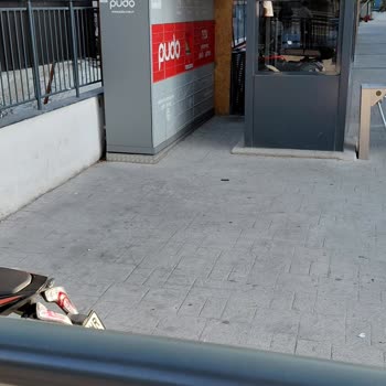 Kargomat Noktasının Konumu Güvenlik Ve Teslimat Sorunları Yaratıyor