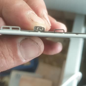 Msm Tech Kalitesiz ve Uyumsuz Ürünlerin Satışını Yapıyor