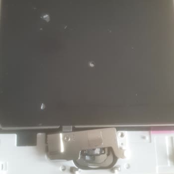 Msm Tech Kalitesiz ve Uyumsuz Ürünlerin Satışını Yapıyor