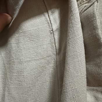 Keten Ceket İlk Yıkamada Çekti, Delik Oluştu Ve Müşteri Hizmetleri Yanıt Vermiyor