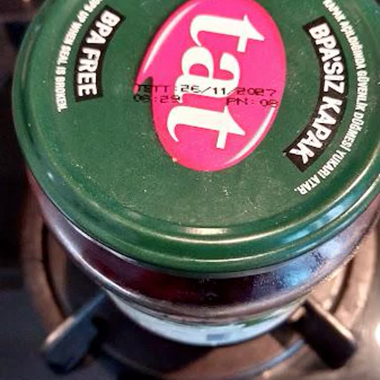 Tat Konserve Pancar Turşusu Yeterince Pişmemiş