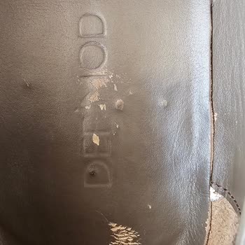 Derimod Yeni Alınan Ayakkabıda Hızlı Deformasyon Ve İlgisiz Müşteri Hizmeti