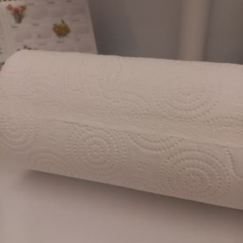 Selpak Kağıt Havlu Paketleri Açılırken Parçalanıyor, Ürün İsraf Oluyor