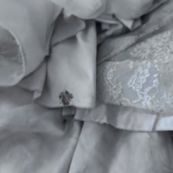 Yırtık Ve Kirli Gelinlik Gönderildi, İade Reddedildi Mağdur Edildim