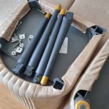 Teslim Edilen Mobilyalarda Kusur Ve Sürekli Geciken Çözüm Süreci