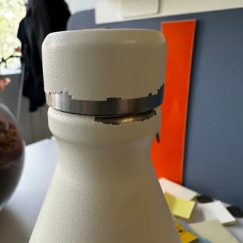 Stanley Soğuk Su Şişesinde Soyulma ve Su Akıtma Sorunu, Garanti Desteği Alınamıyor