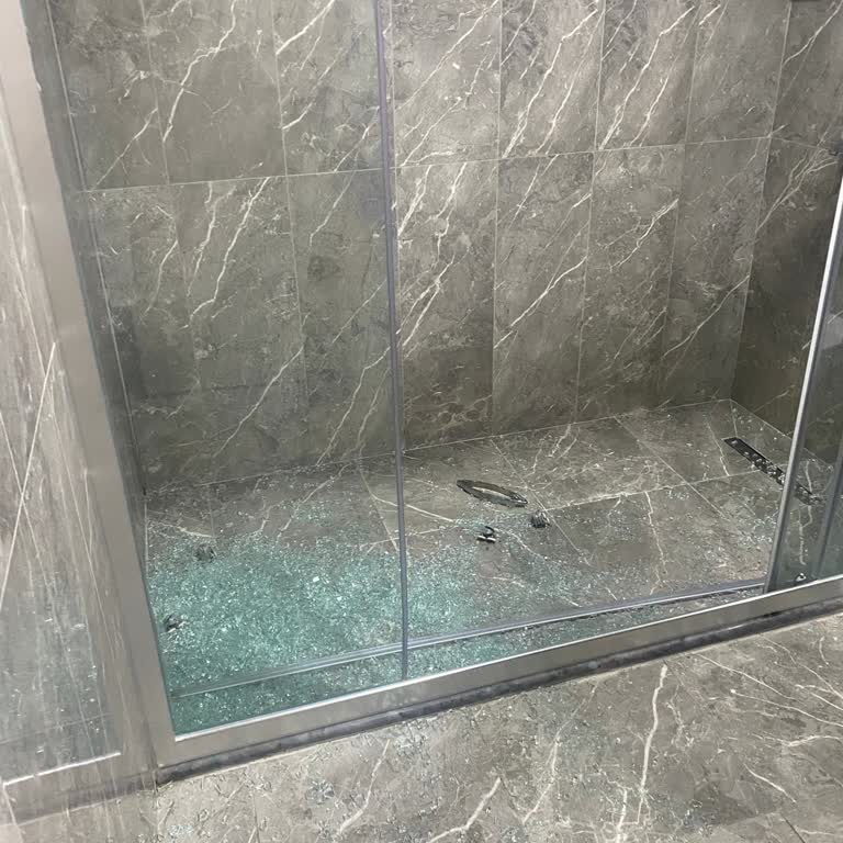 Otel Odasında Temizlik Ve Güvenlik Sorunları Nedeniyle Mağduriyet