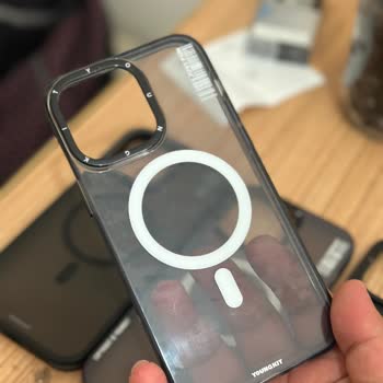 Şeffaf Kılıfın Lekelenmesi Ve Satıcının İlgisizliği