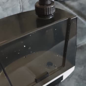 Garanti Kapsamında Olmasına Rağmen Halı Yıkama Makinesi Kapağı İçin Ücret Talep Edilmesi