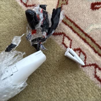 Aras Kargo İle Gönderdiğim Ürün Kırık Teslim Edildi, Zararımın Karşılanmasını Talep Ediyorum