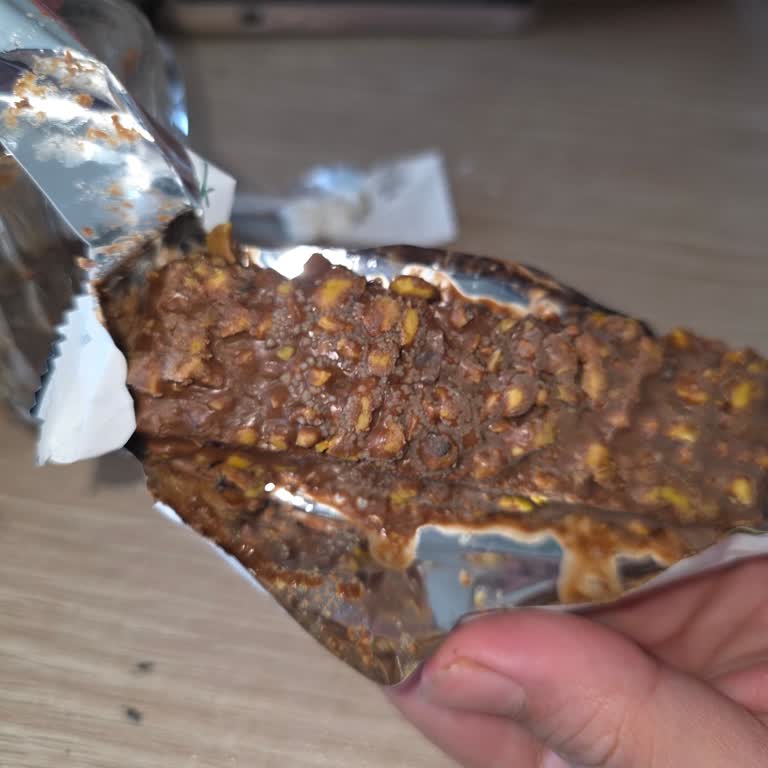 Açtığım Çikolatada Küf Ve Anormallikler Çıktı İade Talebim Reddedildi