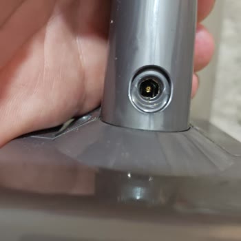 Garanti Kapsamındaki Dyson Süpürgeme Haksız Ücret Ve Yetkisiz Müdahale İddiası