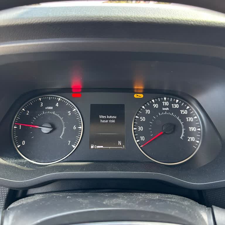 Sıfır Renault Trafik Aracımda Bitmeyen Arızalar Ve Yetersiz Servis Desteği