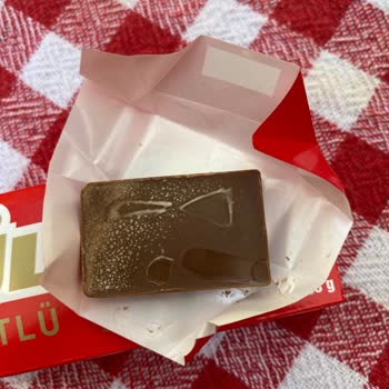 Aldığım Ülker Napoliten Çikolata Bozuk Çıktı, Mağduriyetimin Giderilmesini İstiyorum