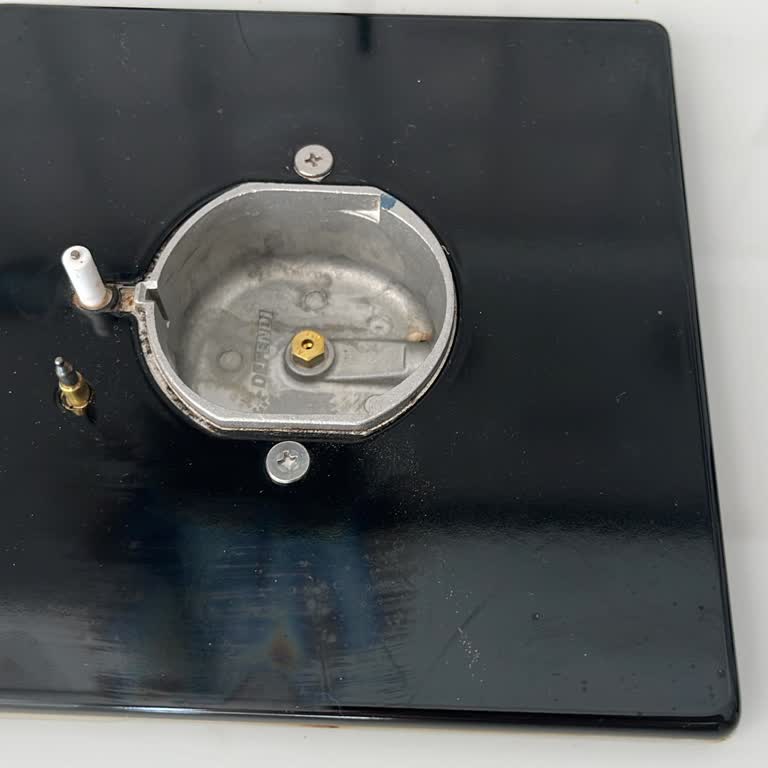 Bosch Ankastre Setin Emaye Kısmında Yanık Lekeleri Ve İade Talebim Reddedildi