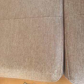 Koltukta Kısa Sürede Deformasyon Ve Kelebek Mobilya'dan Yetersiz Destek