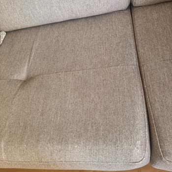 Koltukta Kısa Sürede Deformasyon Ve Kelebek Mobilya'dan Yetersiz Destek