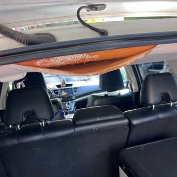 Honda CRV Tavan Döşemesinde Erken Yıpranma Ve Dökülme Sorunu