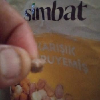 Kuruyemişin İçinden Taş Çıktı, Dişim Kırılacaktı