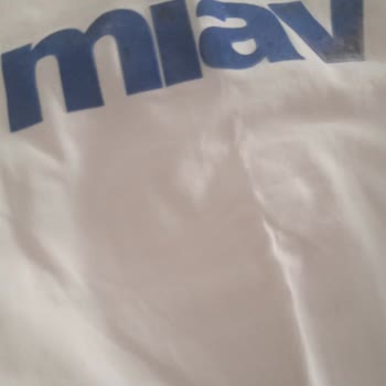 Mavi Tişörtte Logo Beyazlaması Ve Sertleşme Sorunu