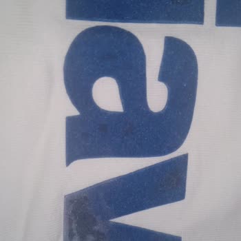 Mavi Tişörtte Logo Beyazlaması Ve Sertleşme Sorunu