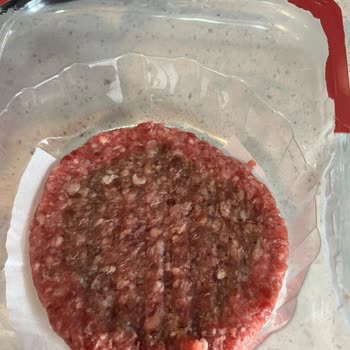 Bozuk Hamburger Köfteleri Ve Yetersiz Çözüm: Migros Hemen Hayal Kırıklığı