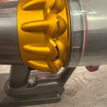 Dyson V15 Submarine'de Aksesuar Takıp Çıkarmada Zorluk Ve Kalıcı Çözüm Talepli Garanti Sorunu