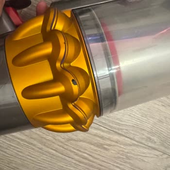 Dyson V15 Submarine'de Aksesuar Takıp Çıkarmada Zorluk Ve Kalıcı Çözüm Talepli Garanti Sorunu