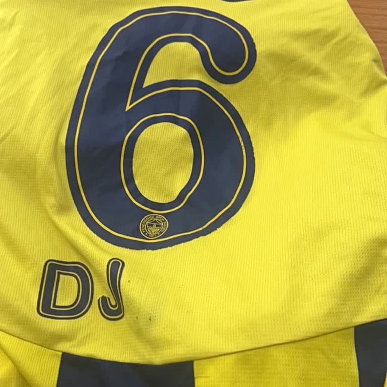 Fenerium'da Forma Yazısı İçin 7 Aydır Çözüm Bulamıyorum