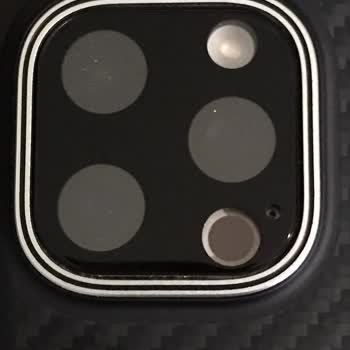 Spigen Lens Koruyucu Toz Topluyor, Müşteri Hizmetleri Çözüm Sunmuyor