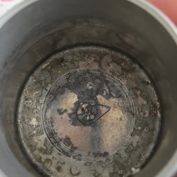 Yeni Alınan Moka Potta Kısa Sürede Oluşan Lekeler Hayal Kırıklığı Yarattı