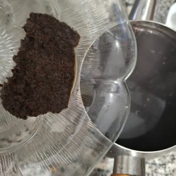 Lipton Çay Paketinden Çıkan Yabancı Madde Hijyen Endişesi Yarattı