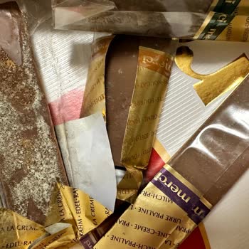 Aldığım Merci Çikolatalar Küflü Çıktı, Mahcup Oldum