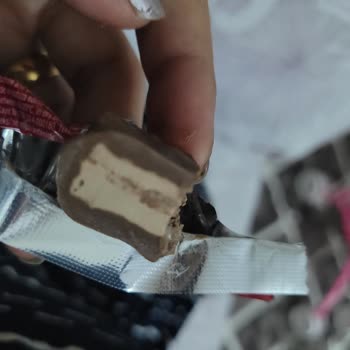 Tadelle Çoklu Pakette Bozuk Ve Beyazlamış Çikolatalar Şoku