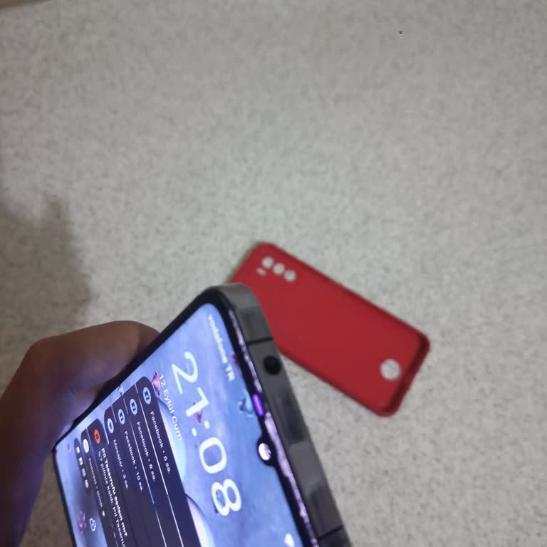 Reeder Telefonlarda Tekrar Eden Ekran Ayrılması Ve Yanıltıcı Servis Ücretleri Mağduriyeti!