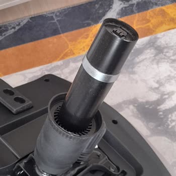 Garantili Sandalyem Kırıldı, Servis Çözüm Sunmuyor!