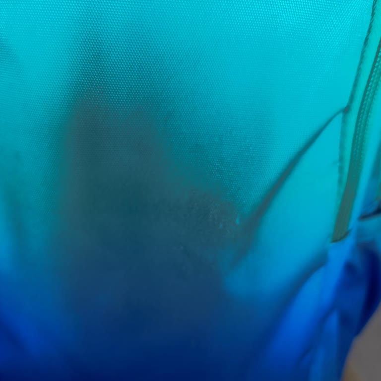 4 Günde Dağılan Çanta Ve Garanti Belirsizliği Hayal Kırıklığı Yarattı