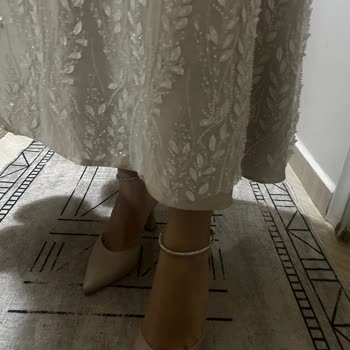 Teslim Edilen Elbisenin Kusurlu Çıkması Ve Mağazadan Çözüm Alamamak