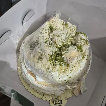 Geç Teslim Edilen Ve Dağılmış Pasta Nedeniyle Mağduriyet Yaşadım