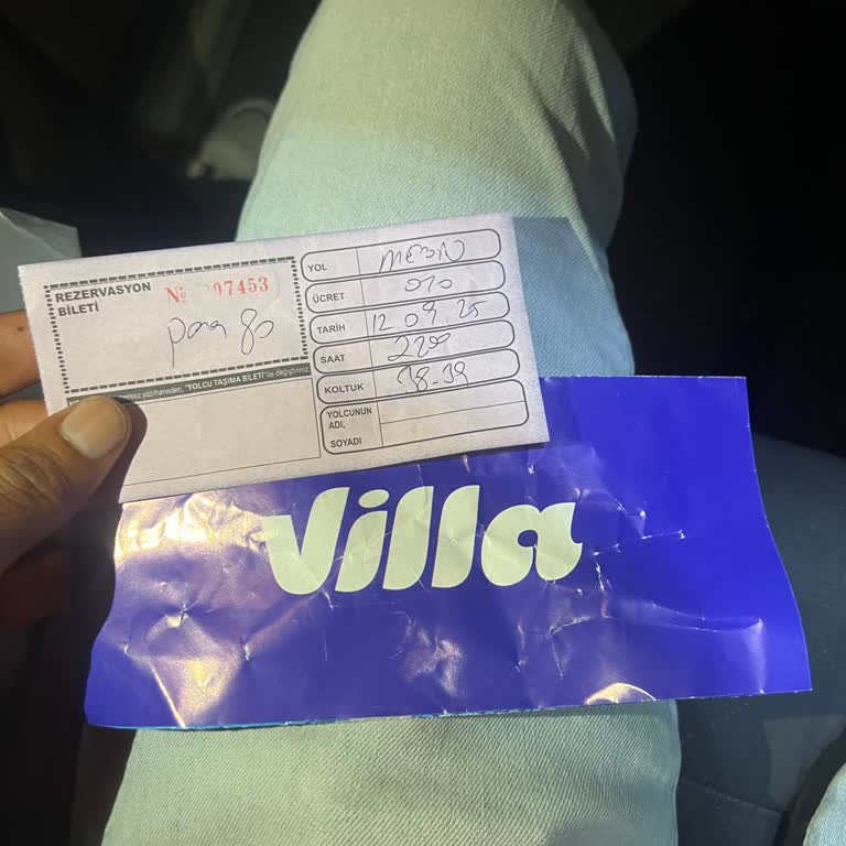 Eski Ve Konforsuz Otobüsle Yanıltıldım, Ücret İadesi İstiyorum