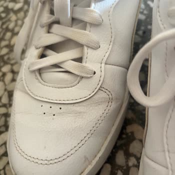 Puma Skye Clean Sneaker'ın Ön Kısmında Çatlaklar Oluştu, Ürün Değişimi Veya İade Talebim Var